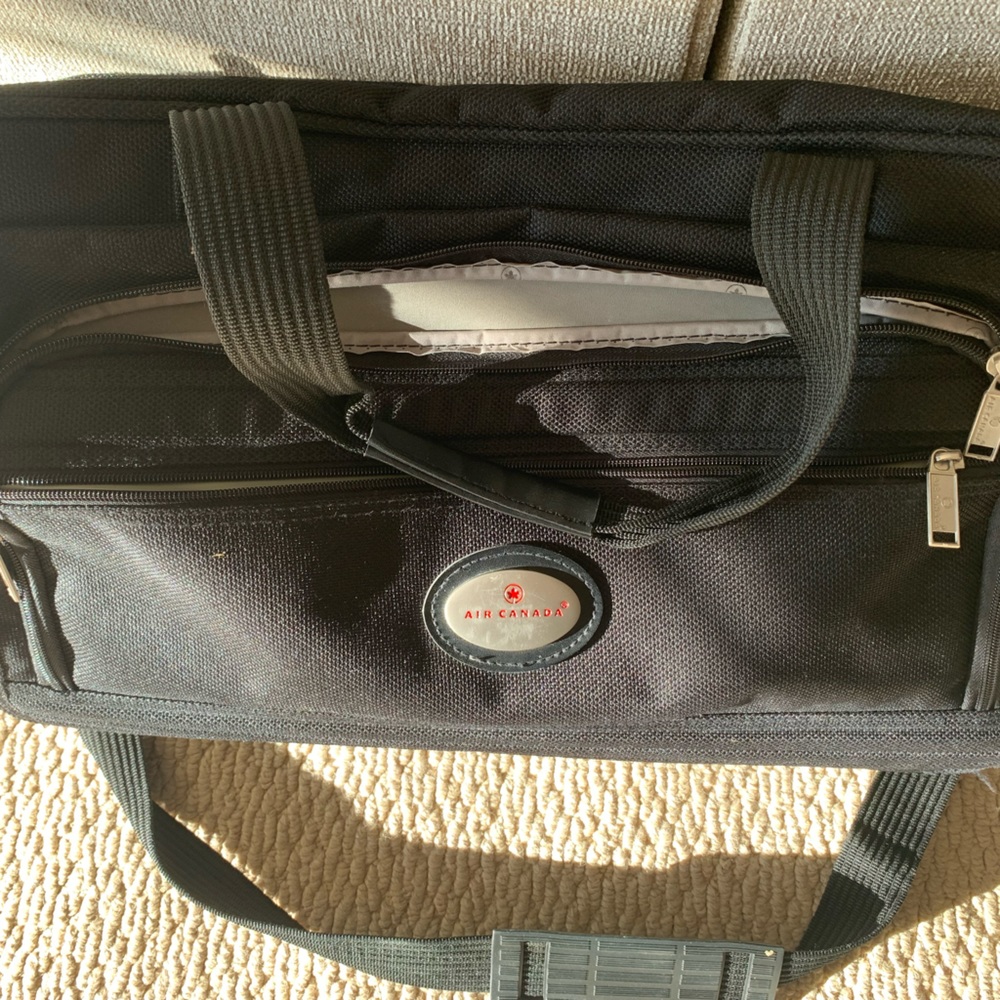 Air Canada Carry on bag